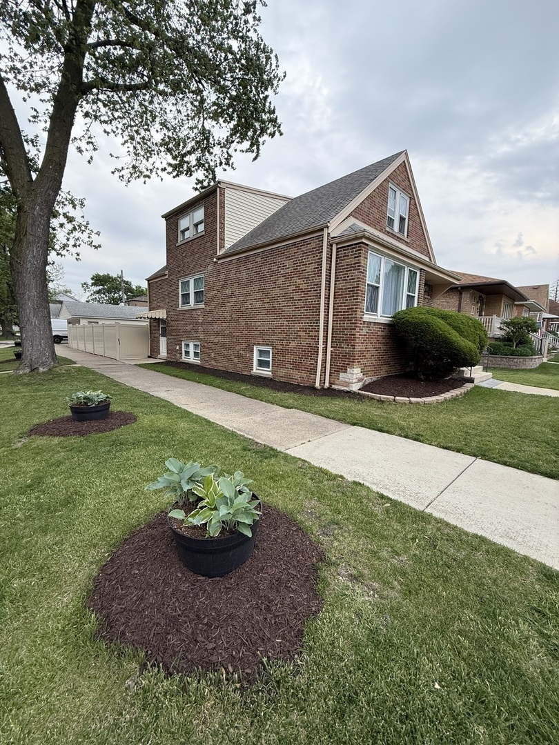 Property Photo:  5301 S McVicker Avenue  IL 60638 