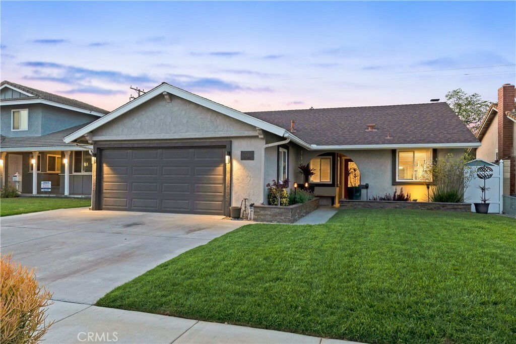 Property Photo: 6803 Tiki CA 90630