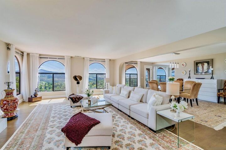 Property Photo: 7087 Rancho Santa Fe View Ct CA 92067