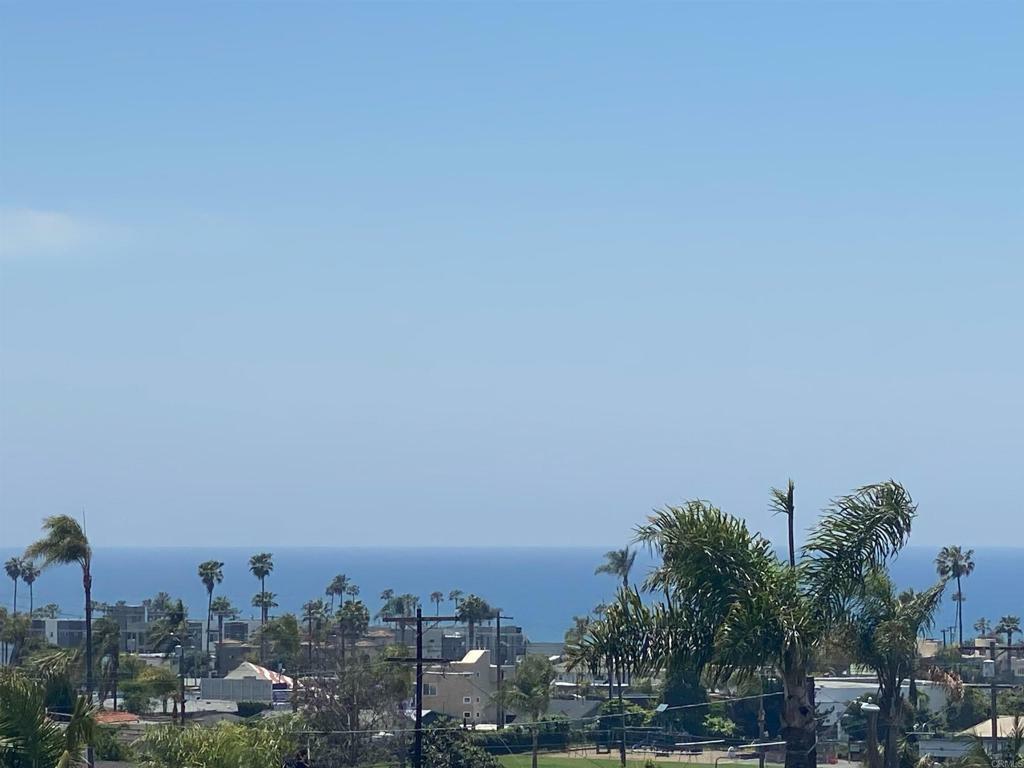 Property Photo: 644 Grant Street CA 92054