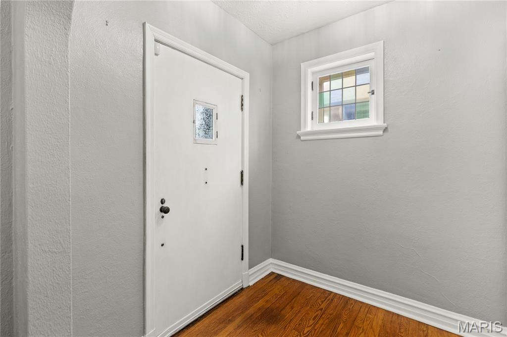 Property Photo: 5715 Chippewa Street MO 63109