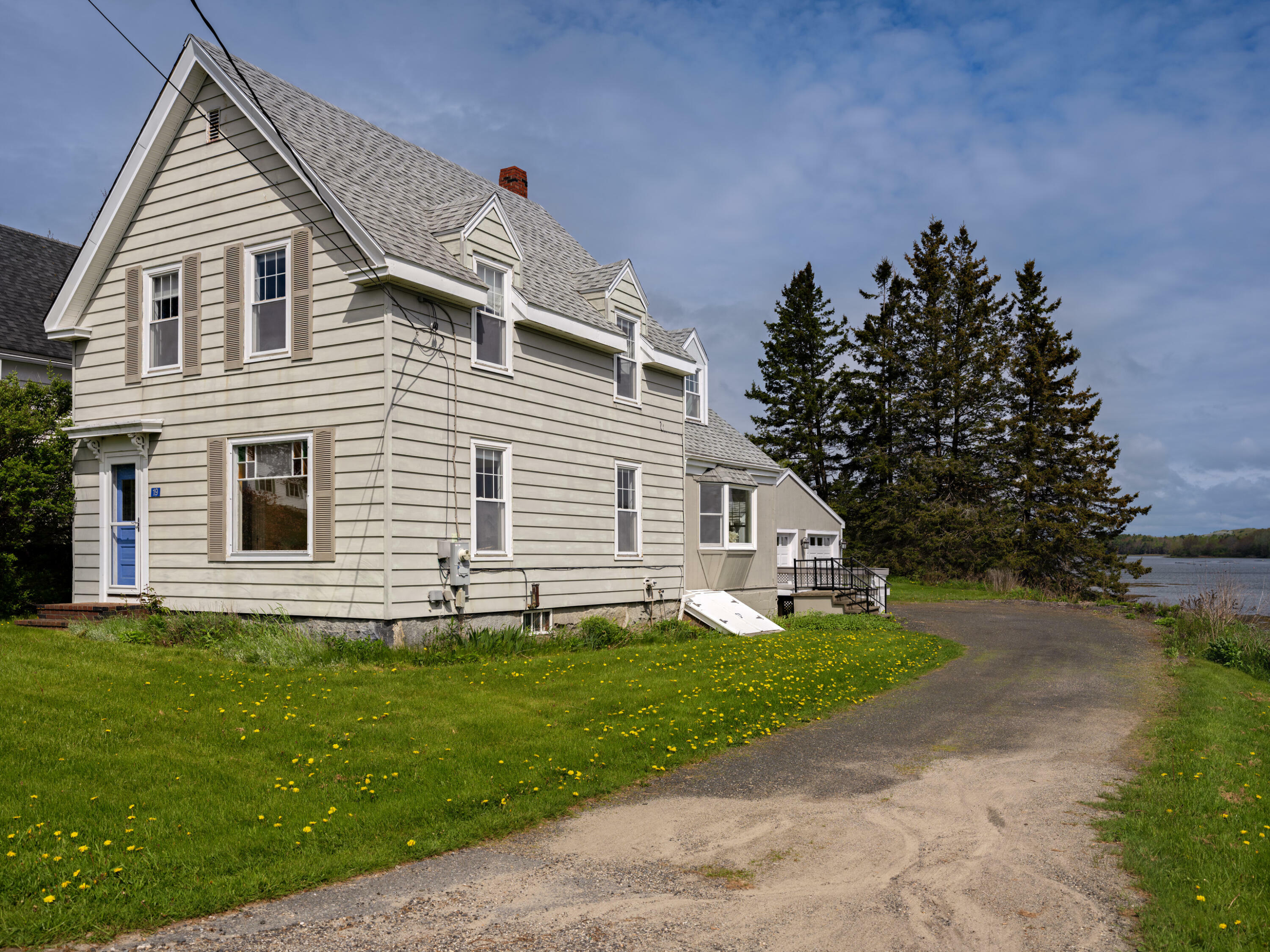 Property Photo: 19 Spruce Head Road ME 04858