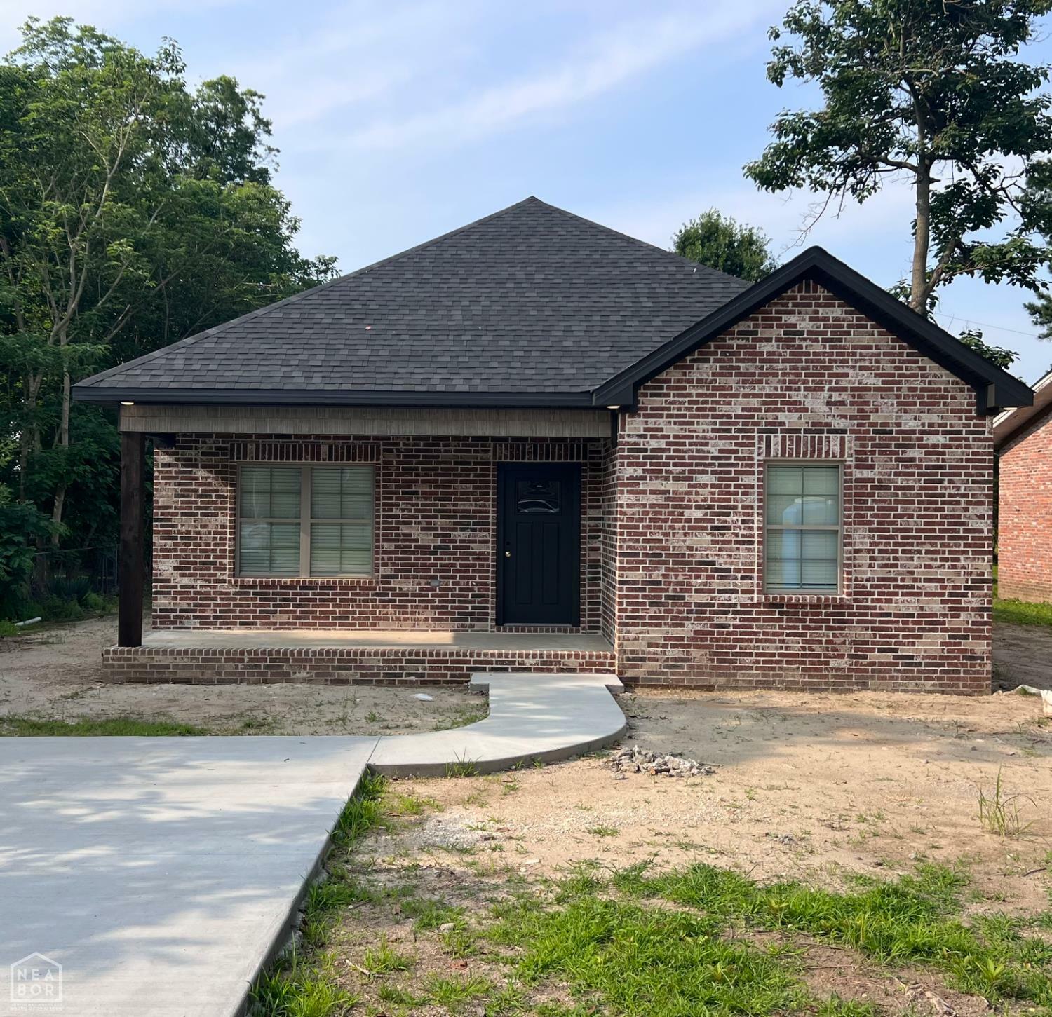 Property Photo:  902 Haywood  AR 72442 