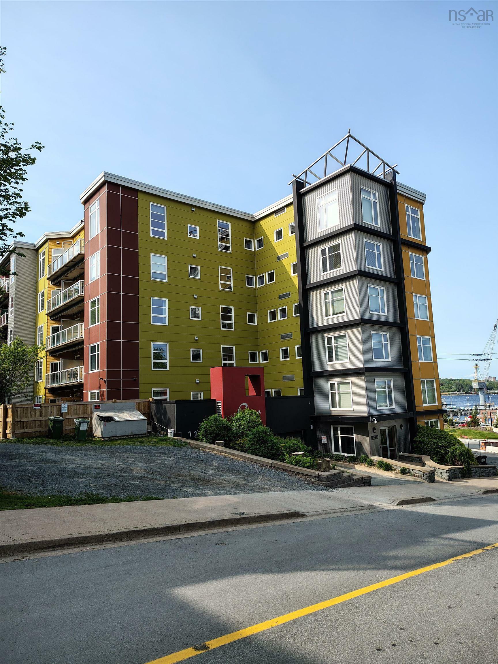 412 5221 Nora Bernard Street  Halifax NS B3K 0B6 photo