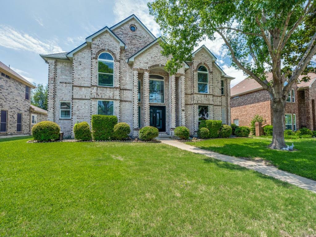 Property Photo: 1724 Simsbury Drive TX 75025