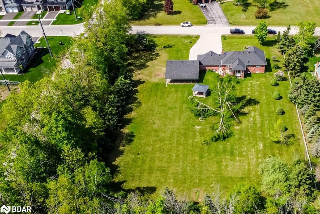 Property Photo: 16 Hepinstall Place ON L3V 7Z7