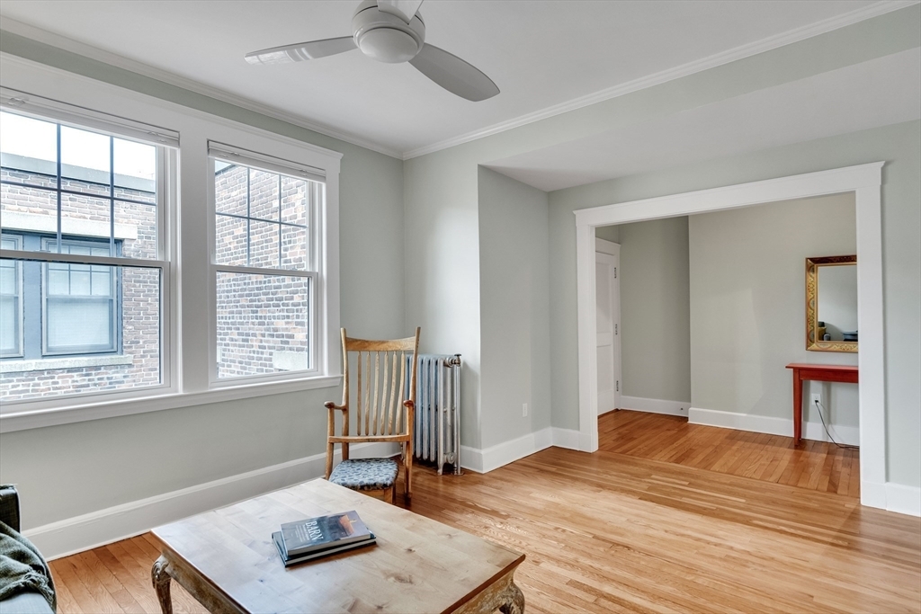 Property Photo: 137 Freeman St 3A MA 02446