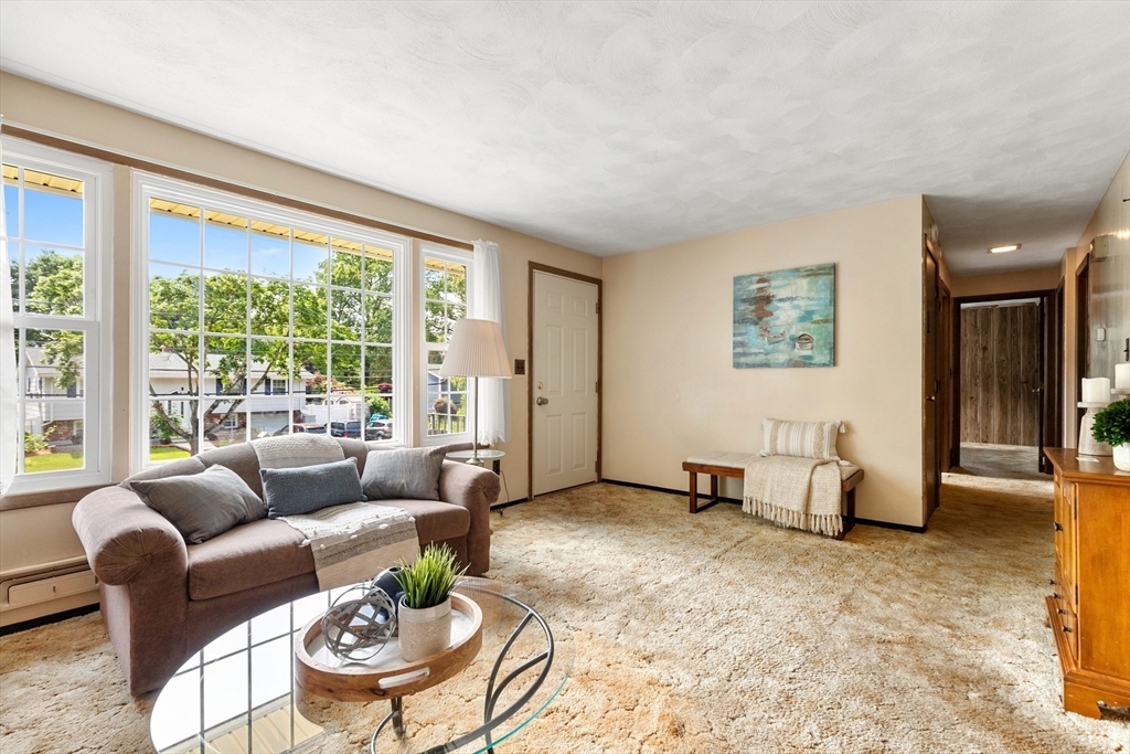 Property Photo:  3 Pontiac Rd  MA 01960 
