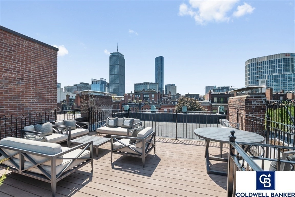 Property Photo: 395 Marlborough St 9 MA 02115