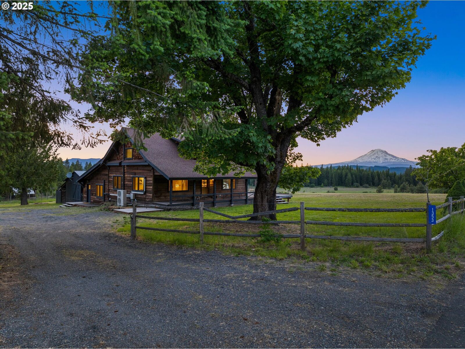 Property Photo: 1353 Snowden Rd WA 98672