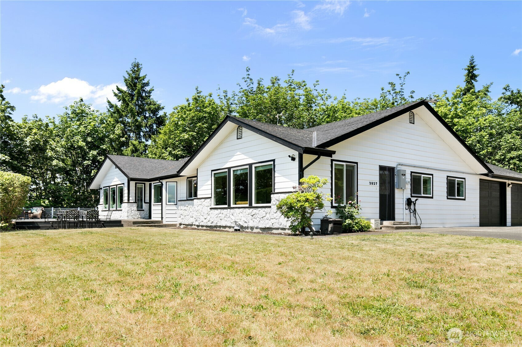 3827  90th Avenue E  Edgewood WA 98371 photo