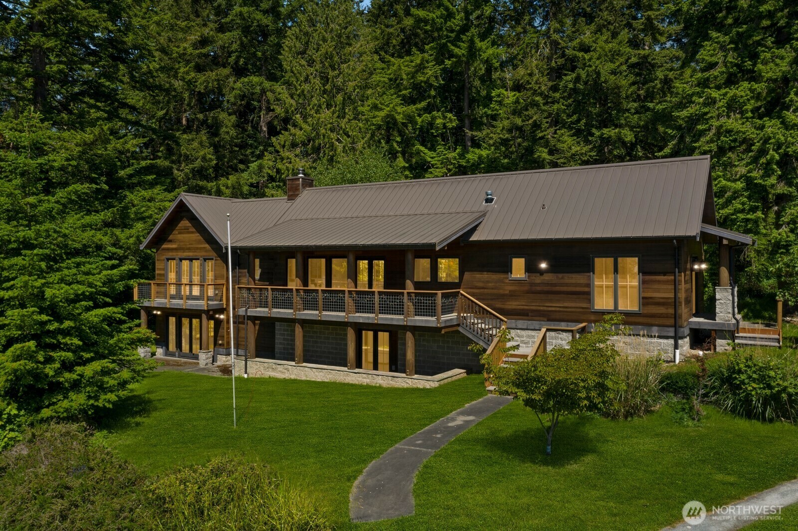 6335  Bayview Road  Clinton WA 98236 photo