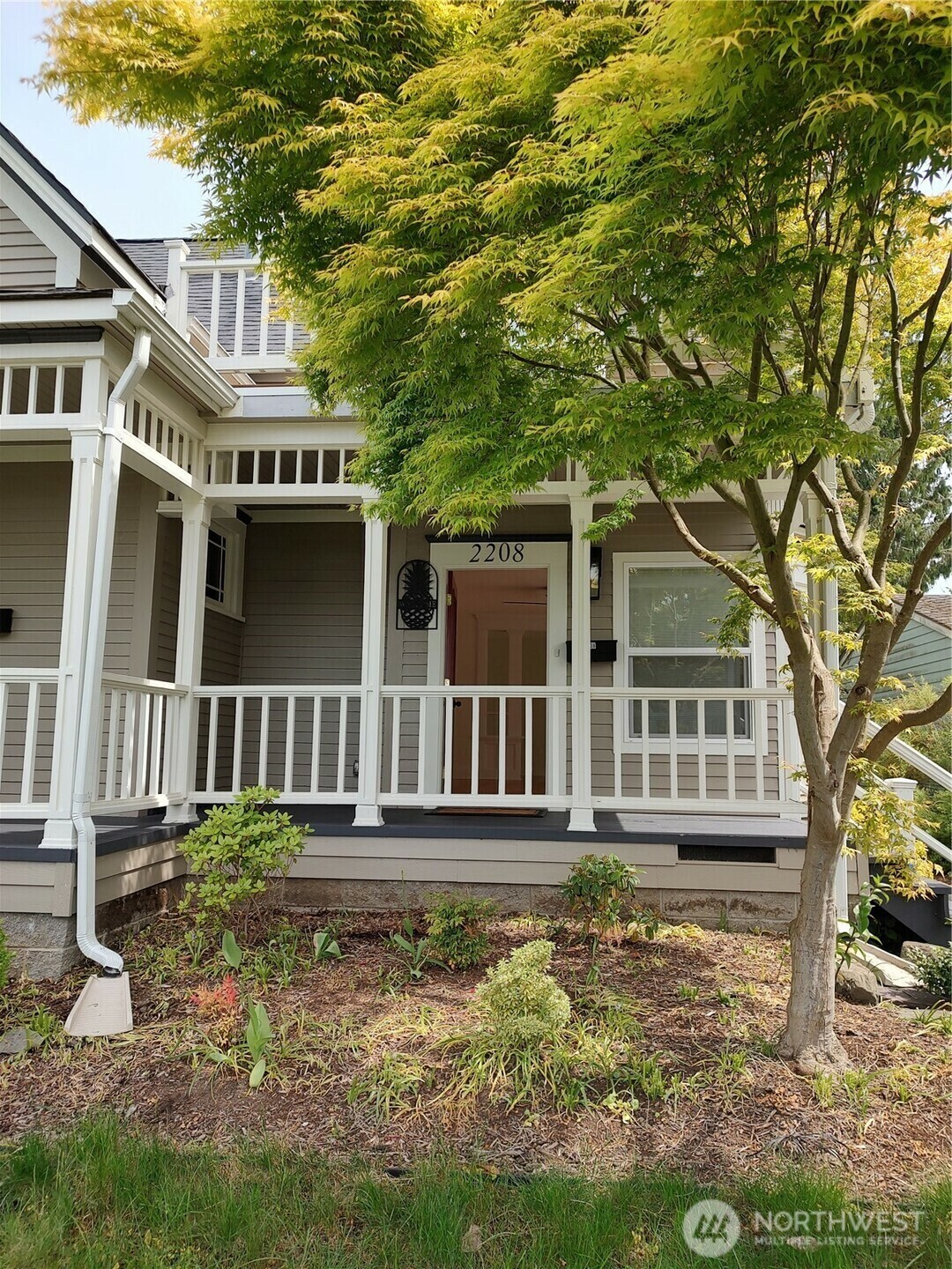 Property Photo: 2208 Lynn 2208 WA 98225