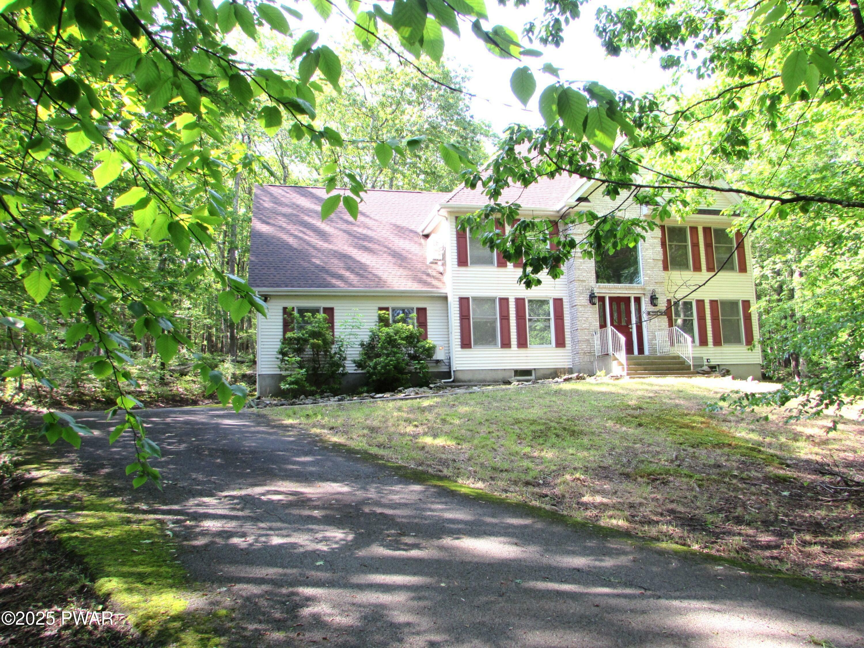 Property Photo: 804 Basswood Court W PA 18428