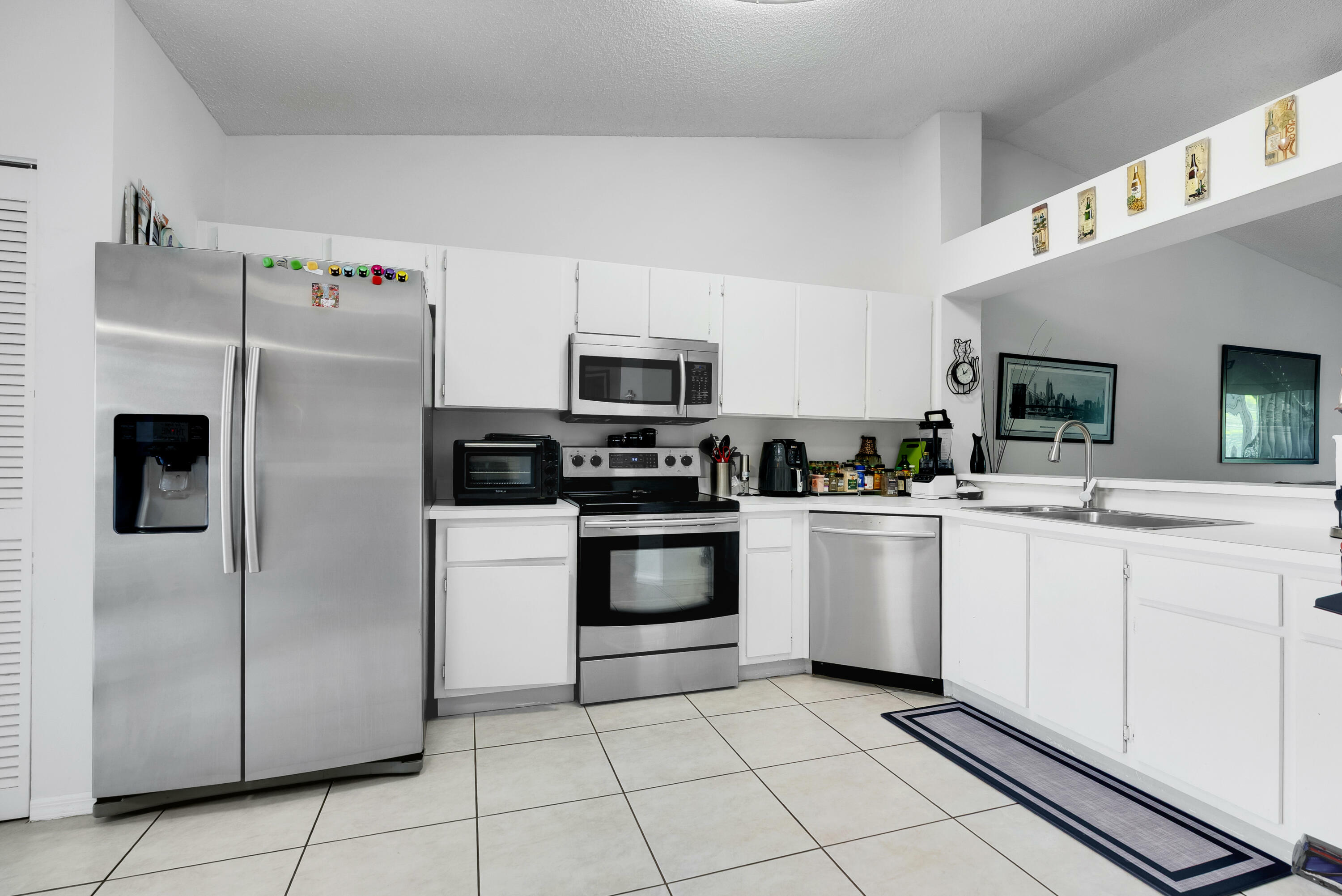 Property Photo: 7537 Trent Drive 203 FL 33321