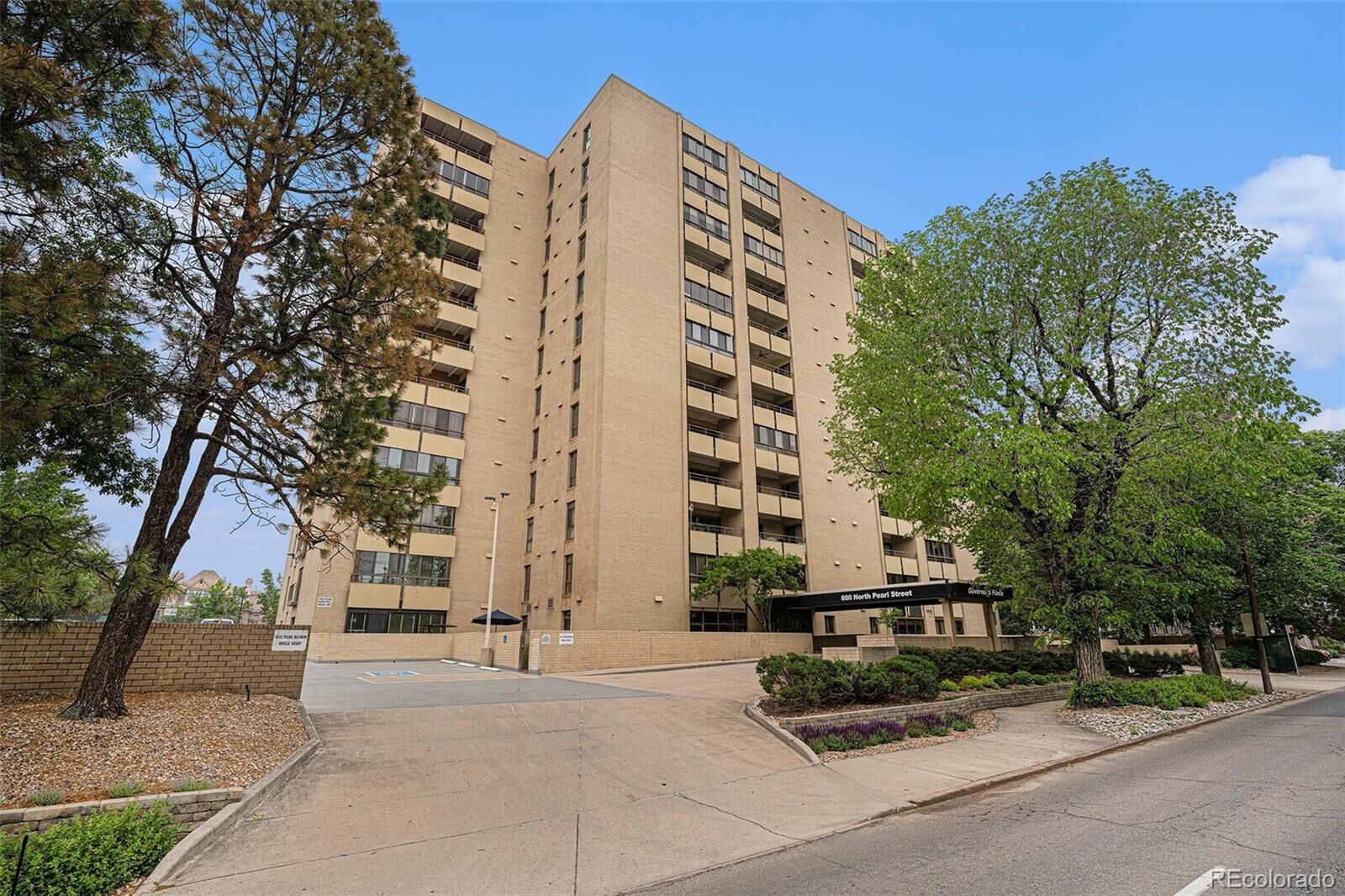 Property Photo: 800 N Pearl Street 1109 CO 80203