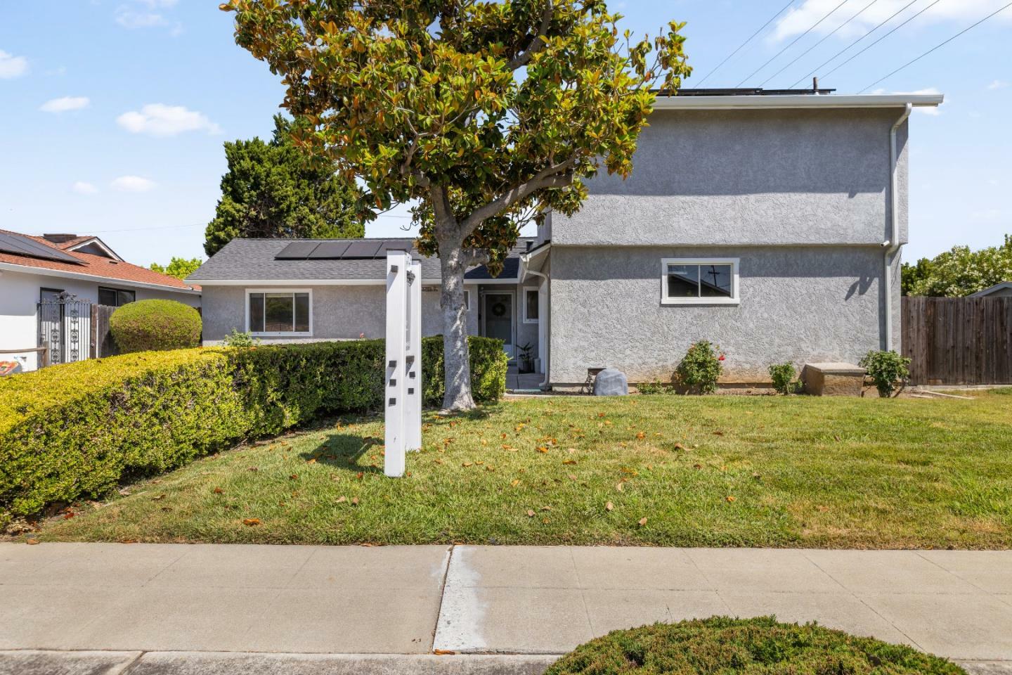Property Photo:  1795 Foxworthy Avenue  CA 95124 
