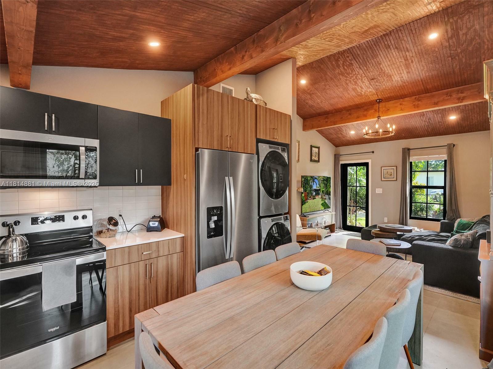 Property Photo: 6401 SW 42nd Ter FL 33155
