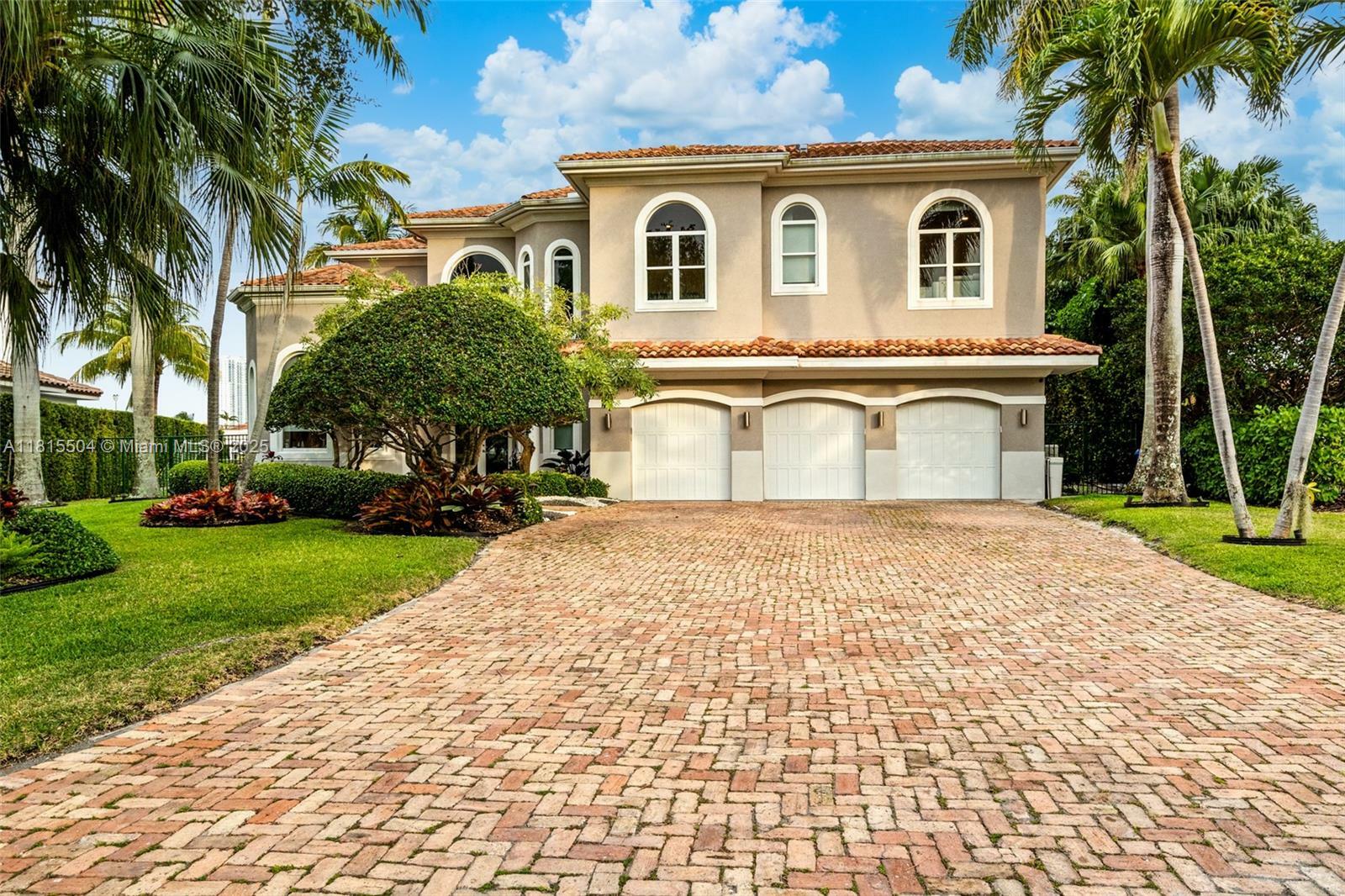 Property Photo: 1260 Harbor Ct FL 33019