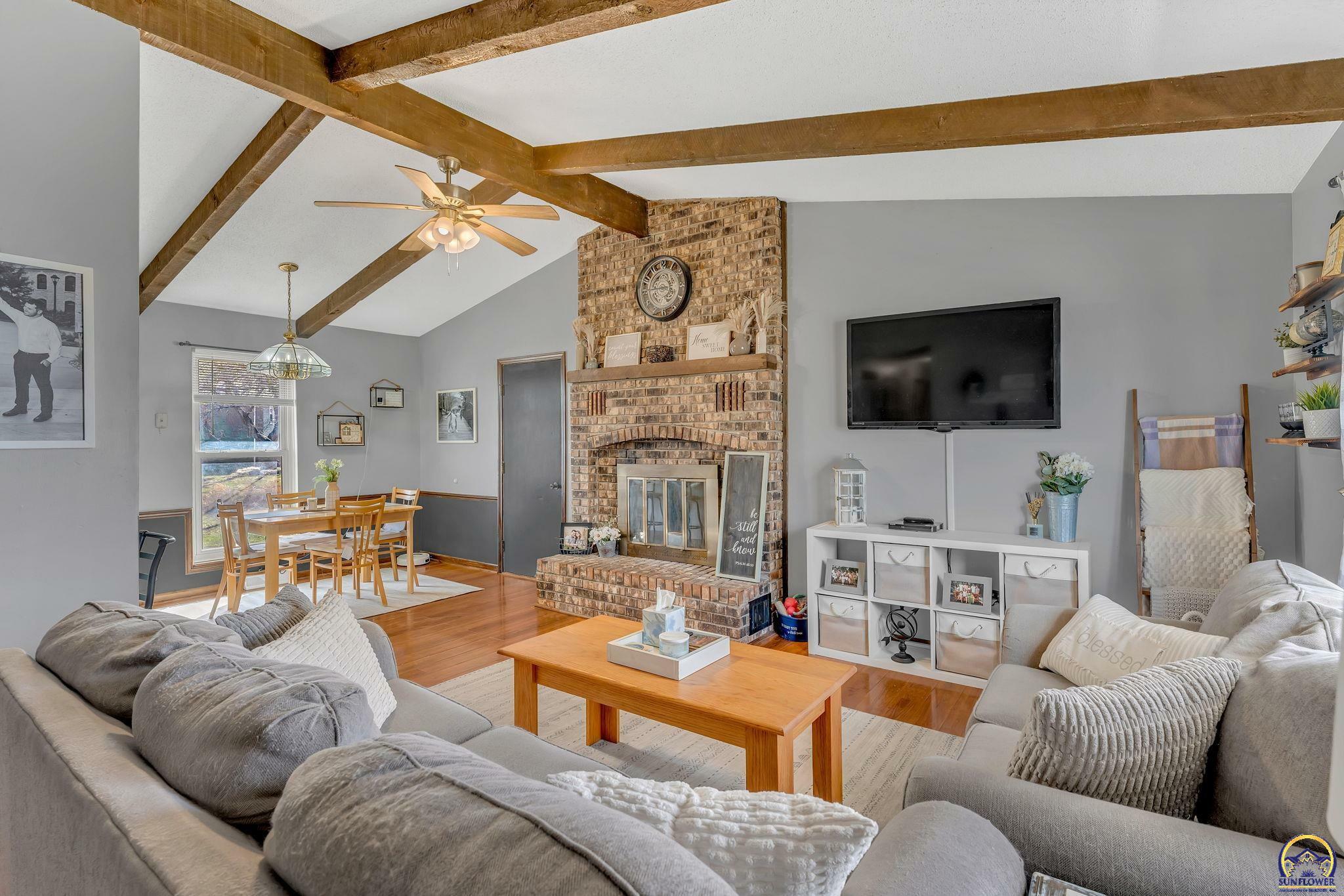 Property Photo: 201 W 9th St KS 66524
