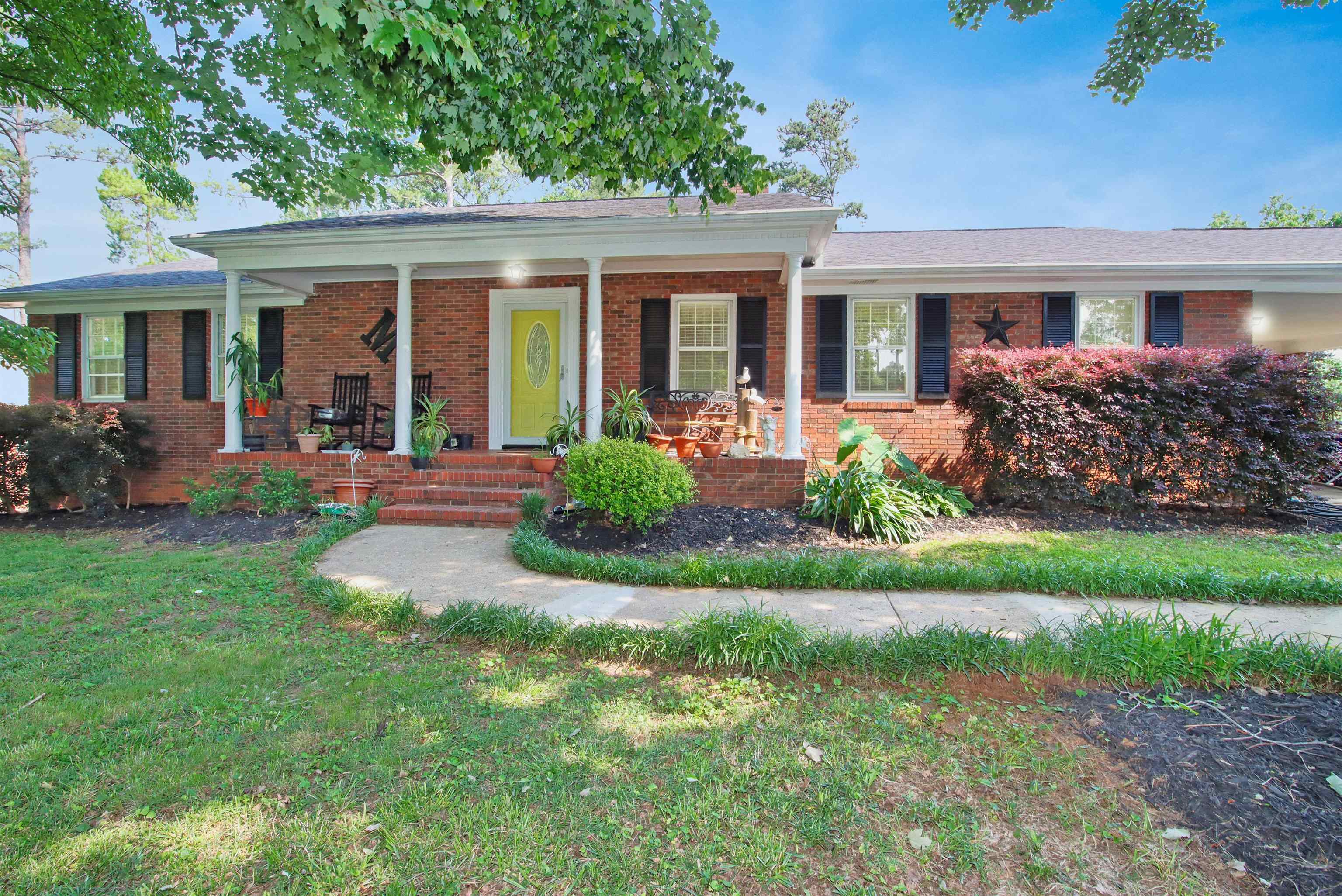Property Photo: 307 Shady Drive SC 29316-9325