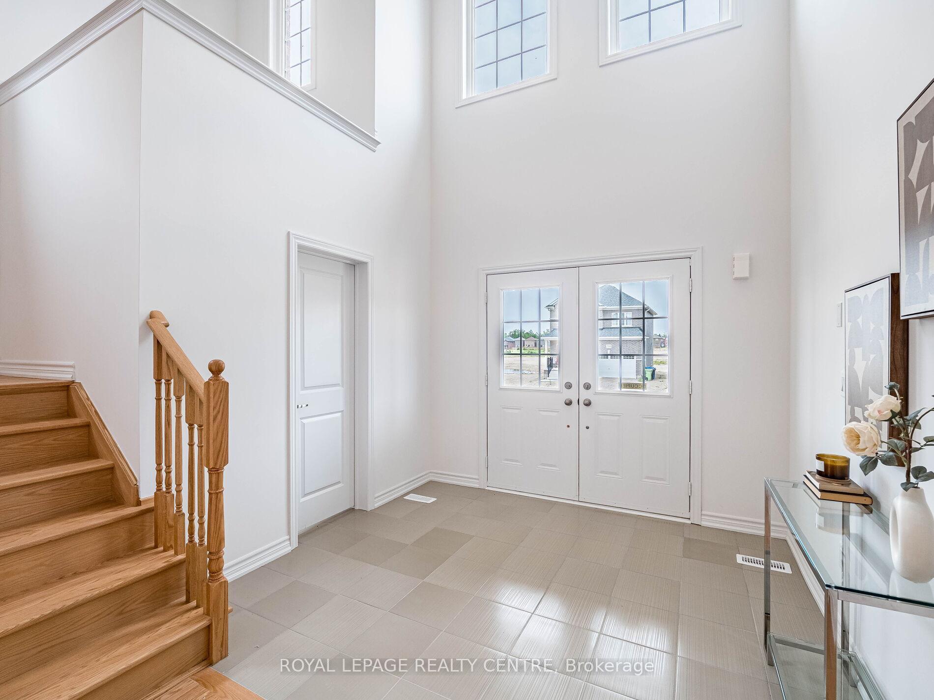 Property Photo: 343 Russell Street ON N0C 1B0