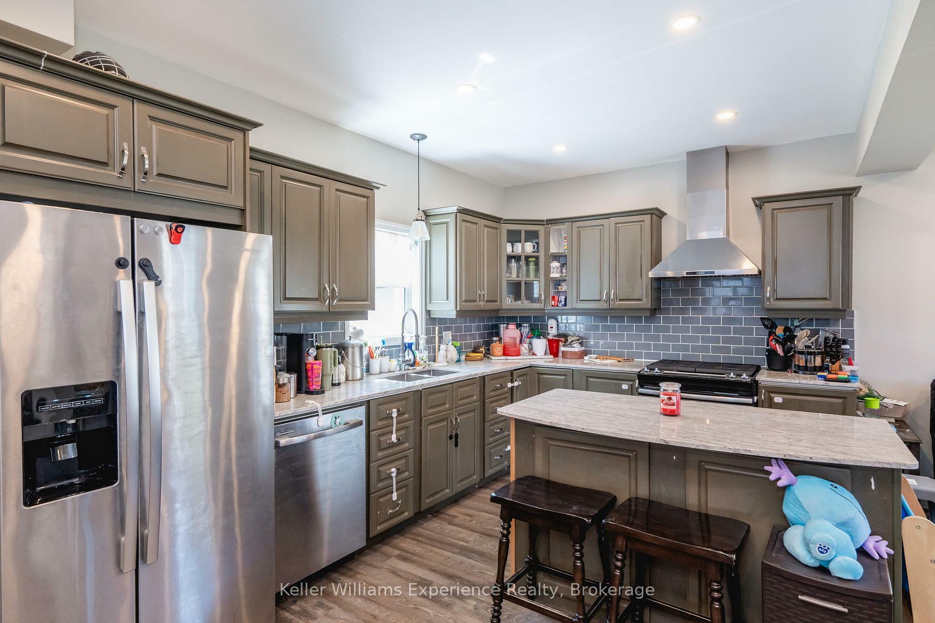Property Photo: 313 McNicoll Street ON L0K 1R0