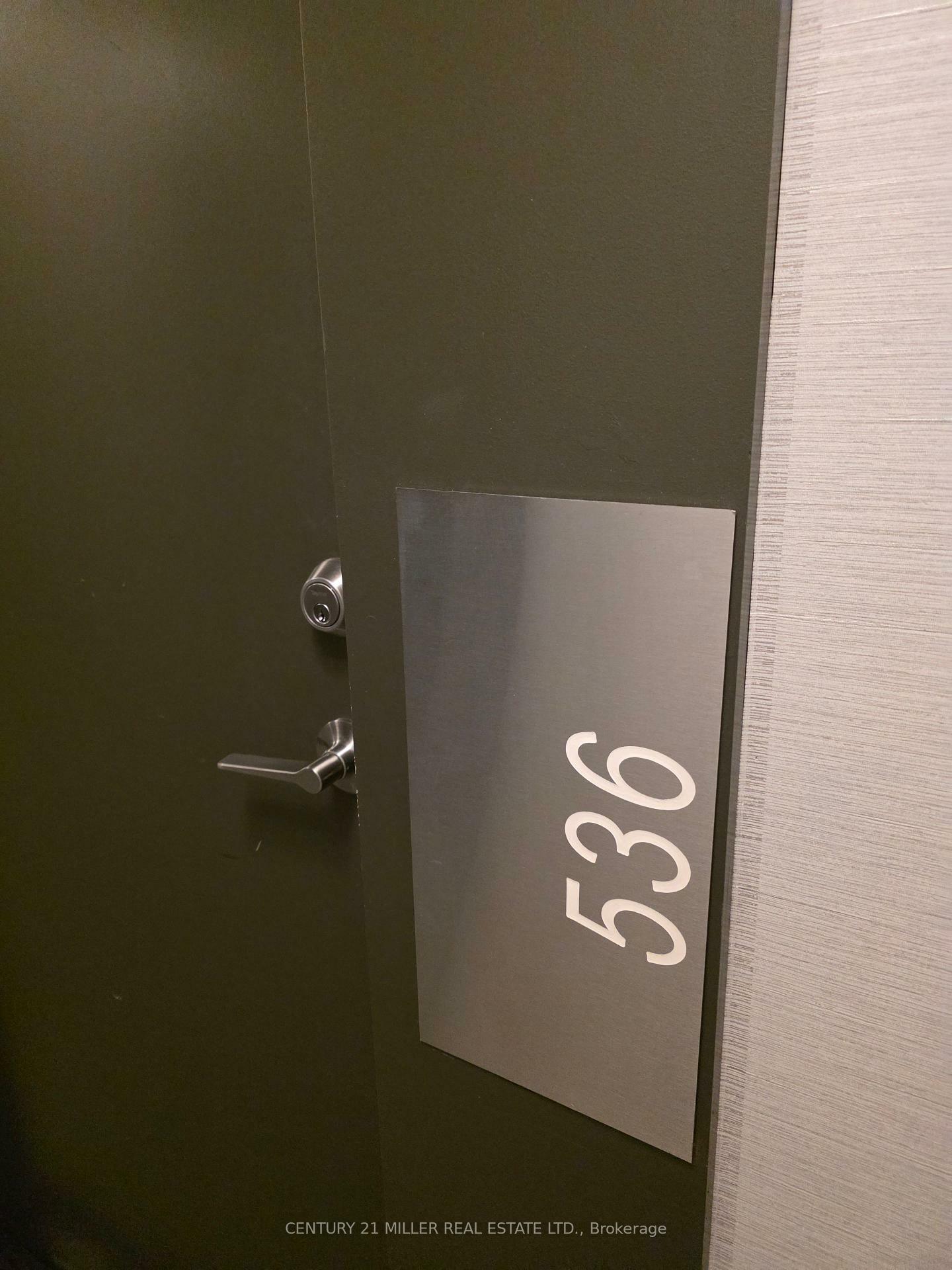 Photo de la propriété: 20 Bruyeres Mews 536 ON M5V 0G8
