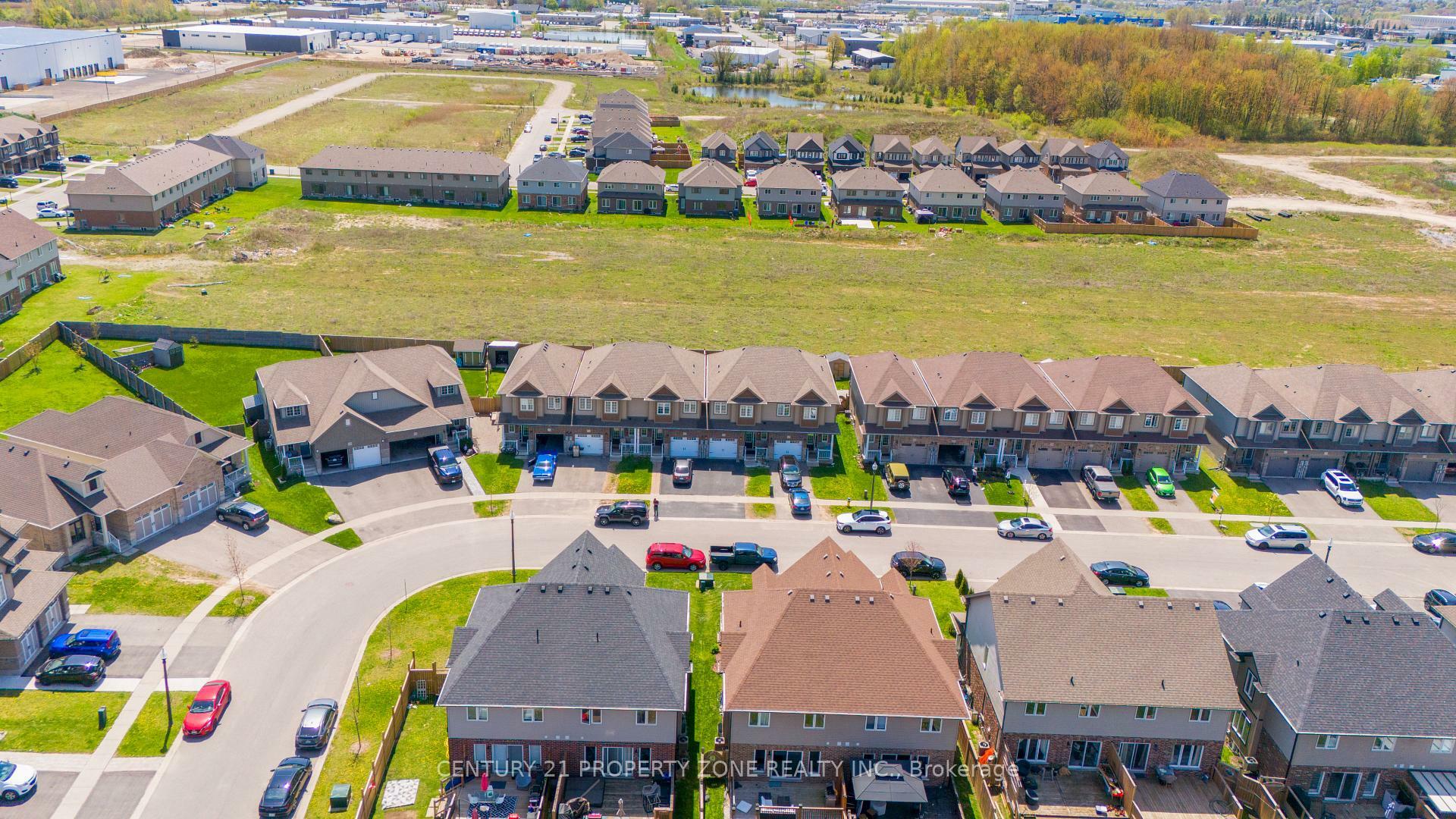 Property Photo:  1482 Caen Avenue  ON N4T 0J7 
