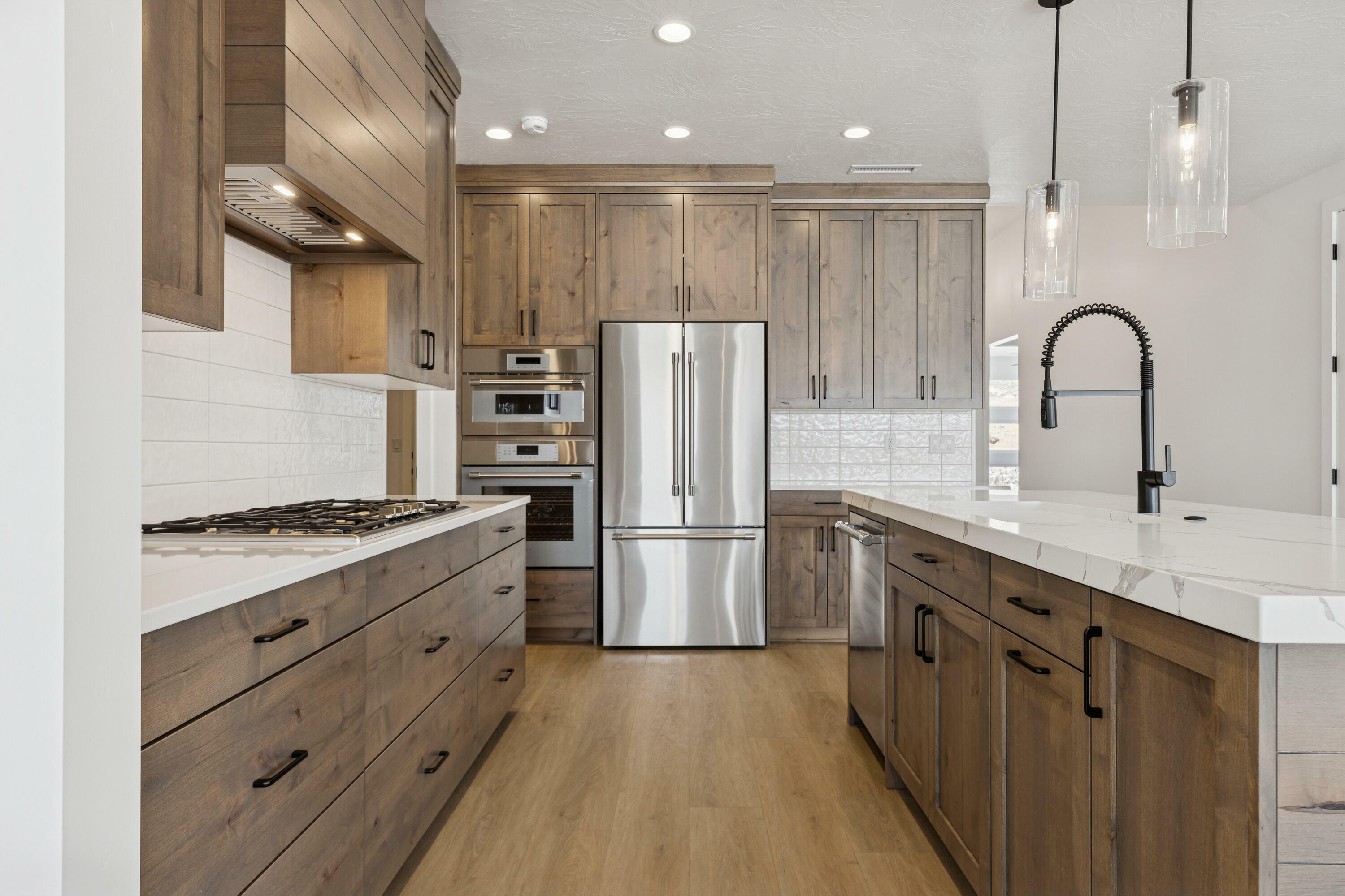 Property Photo: 579 S 1800 W UT 84737