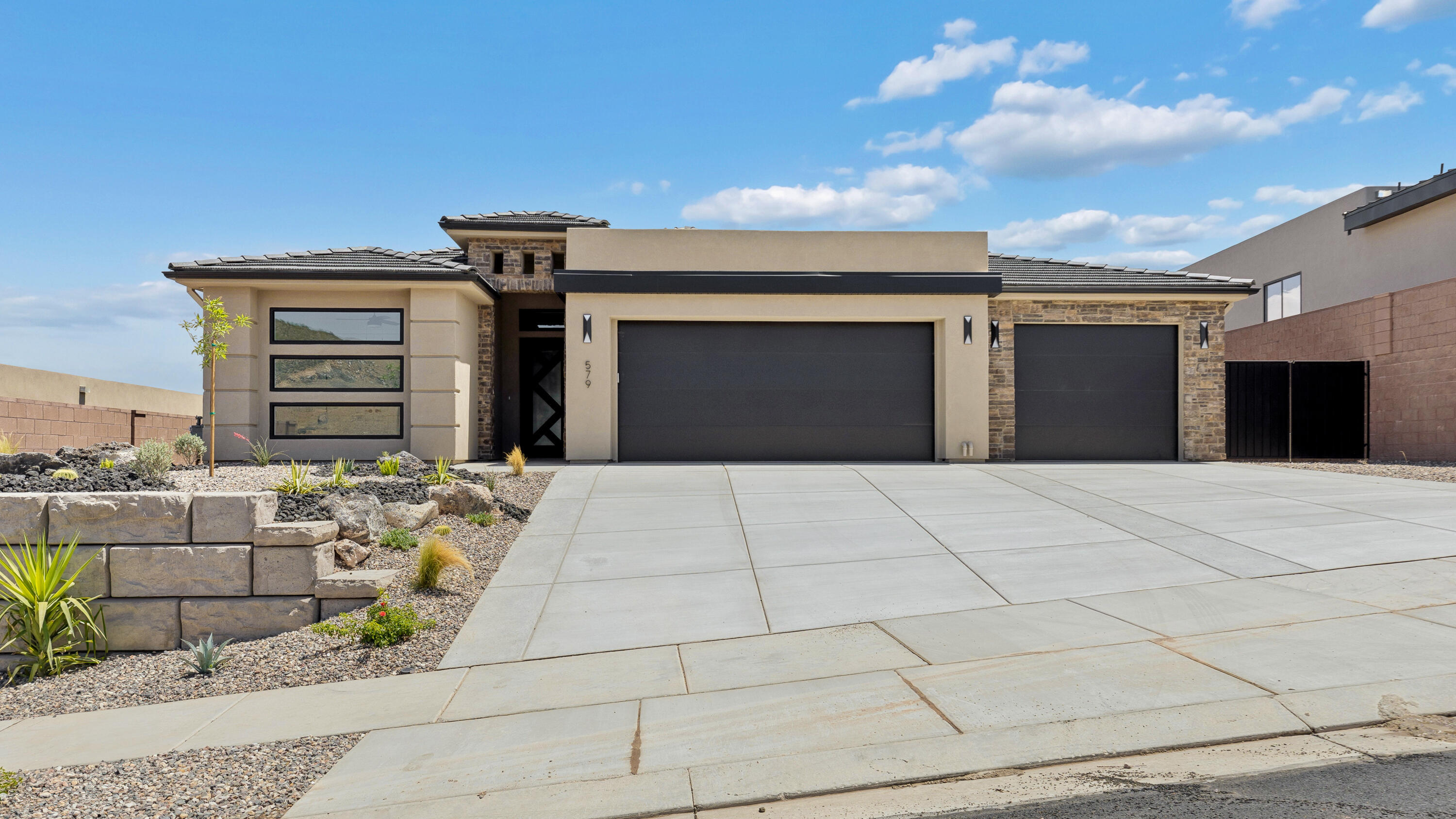 Property Photo: 579 S 1800 W UT 84737