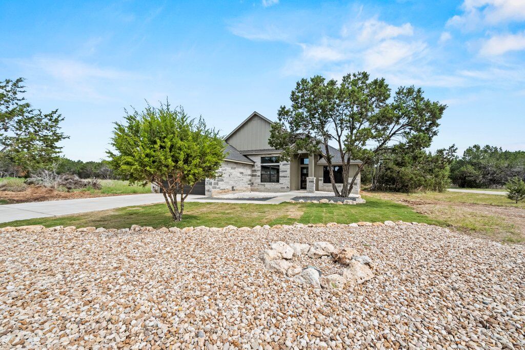 Property Photo: 11 Moonlight Lane TX 78676