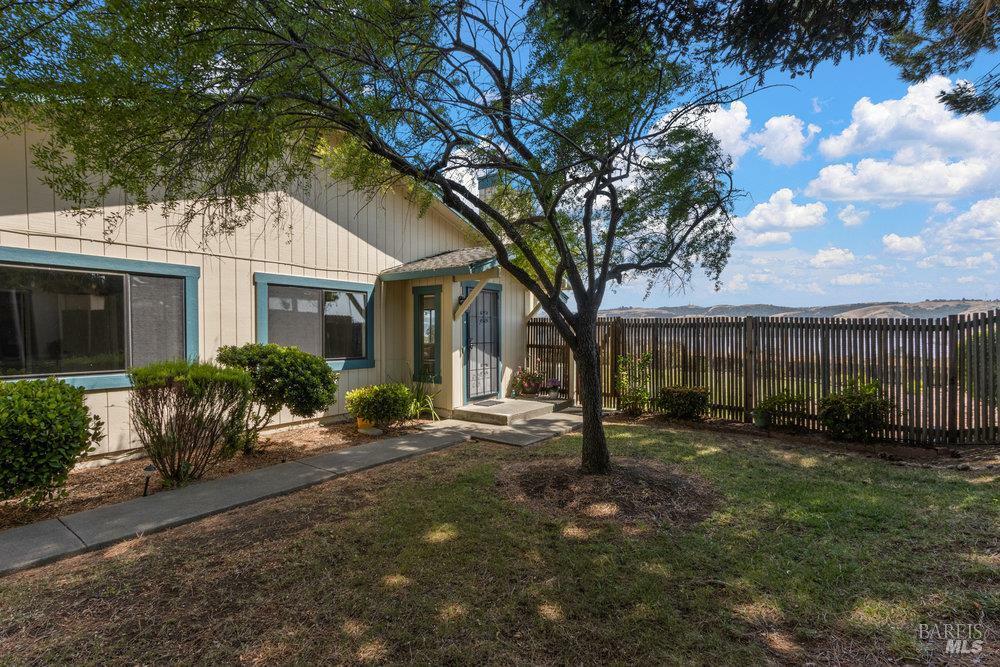 Property Photo: 1520 London Circle CA 94510