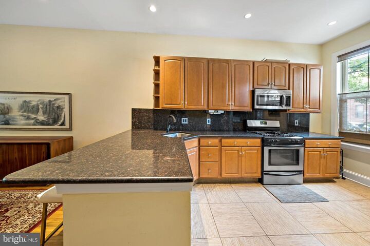 Property Photo:  1812 Fairmount Avenue  PA 19130 