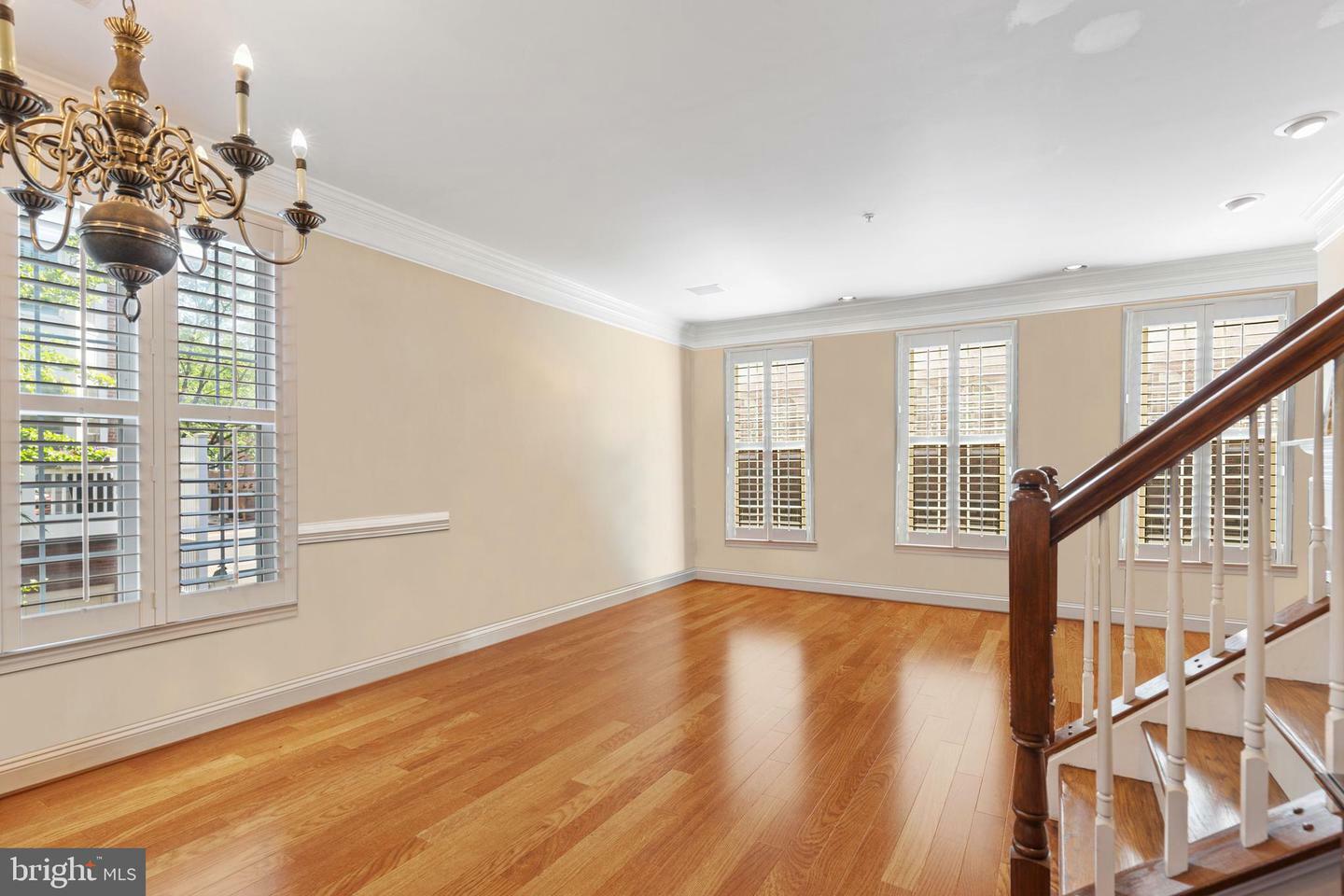 Property Photo: 611 Tivoli Passage Way VA 22314