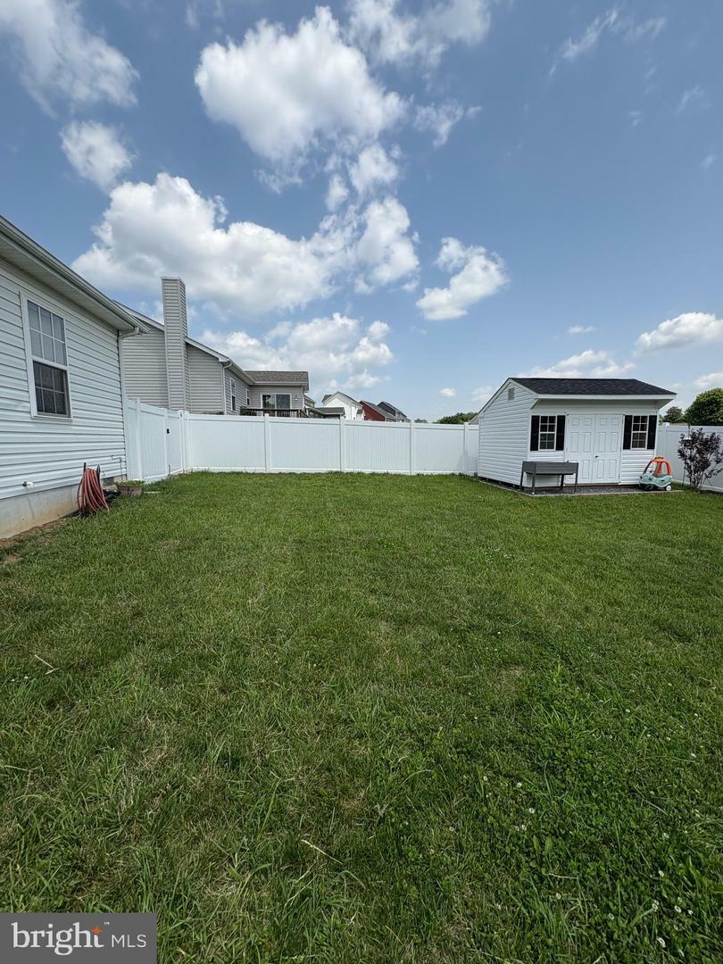 Property Photo: 94 Twickenham Drive WV 25403