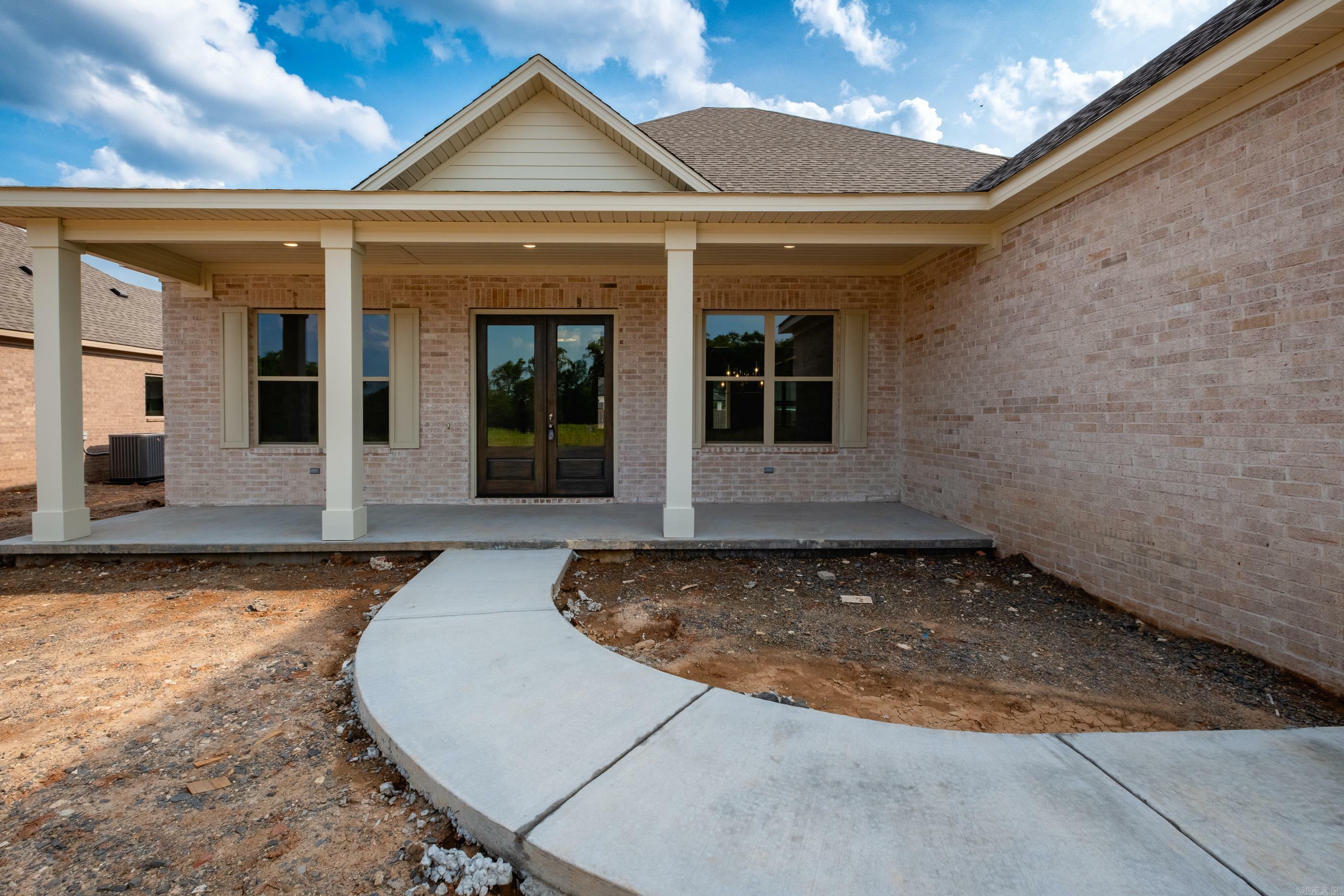 Property Photo: 514 Corondelet Lane AR 72113
