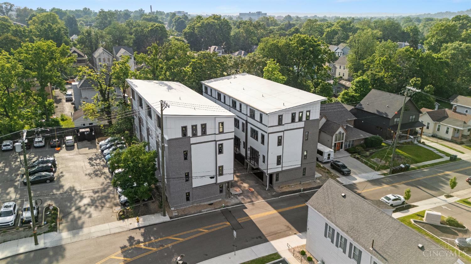 Property Photo: 3725 Isabella Avenue OH 45209