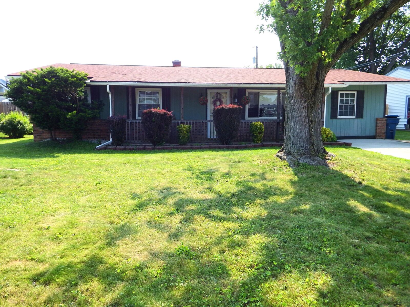 Property Photo:  5082 Sutherland Drive  OH 43207 