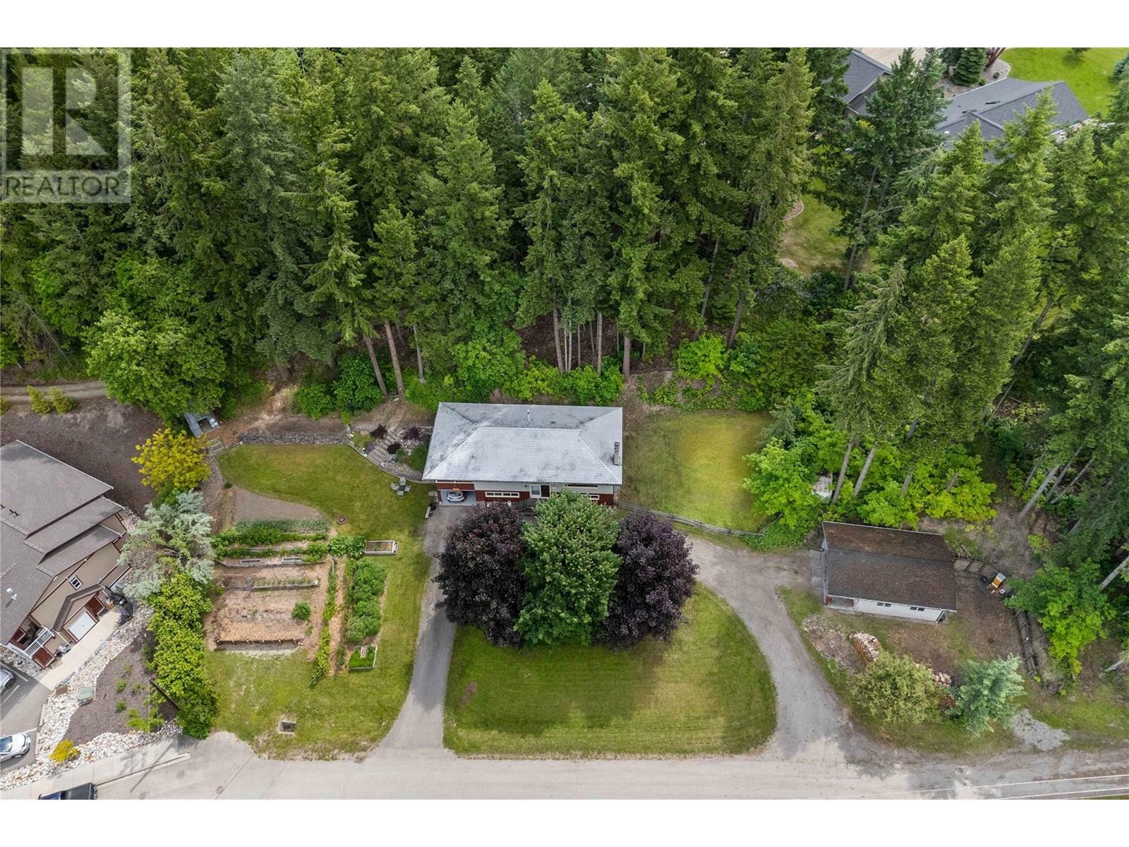 Property Photo:  1230 1 Street Southeast  BC V1E 1J3 