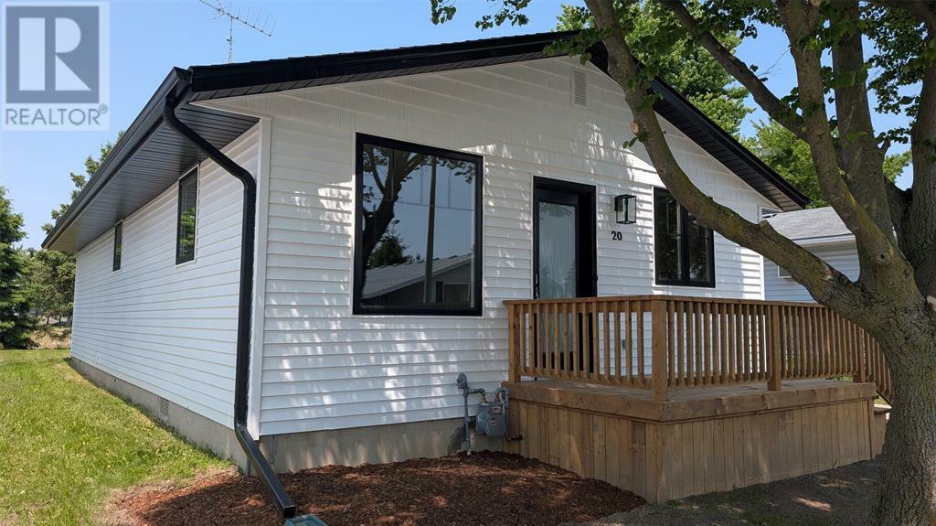 Property Photo: 2761 Oil Heritage Road 20 ON N0N 1P0