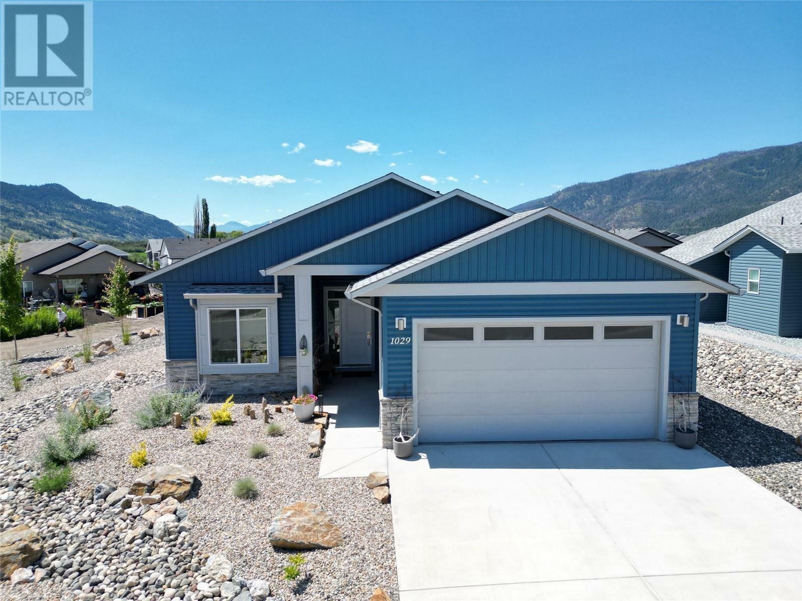 Property Photo:  1029 10th Avenue  BC V1H 1Z1 