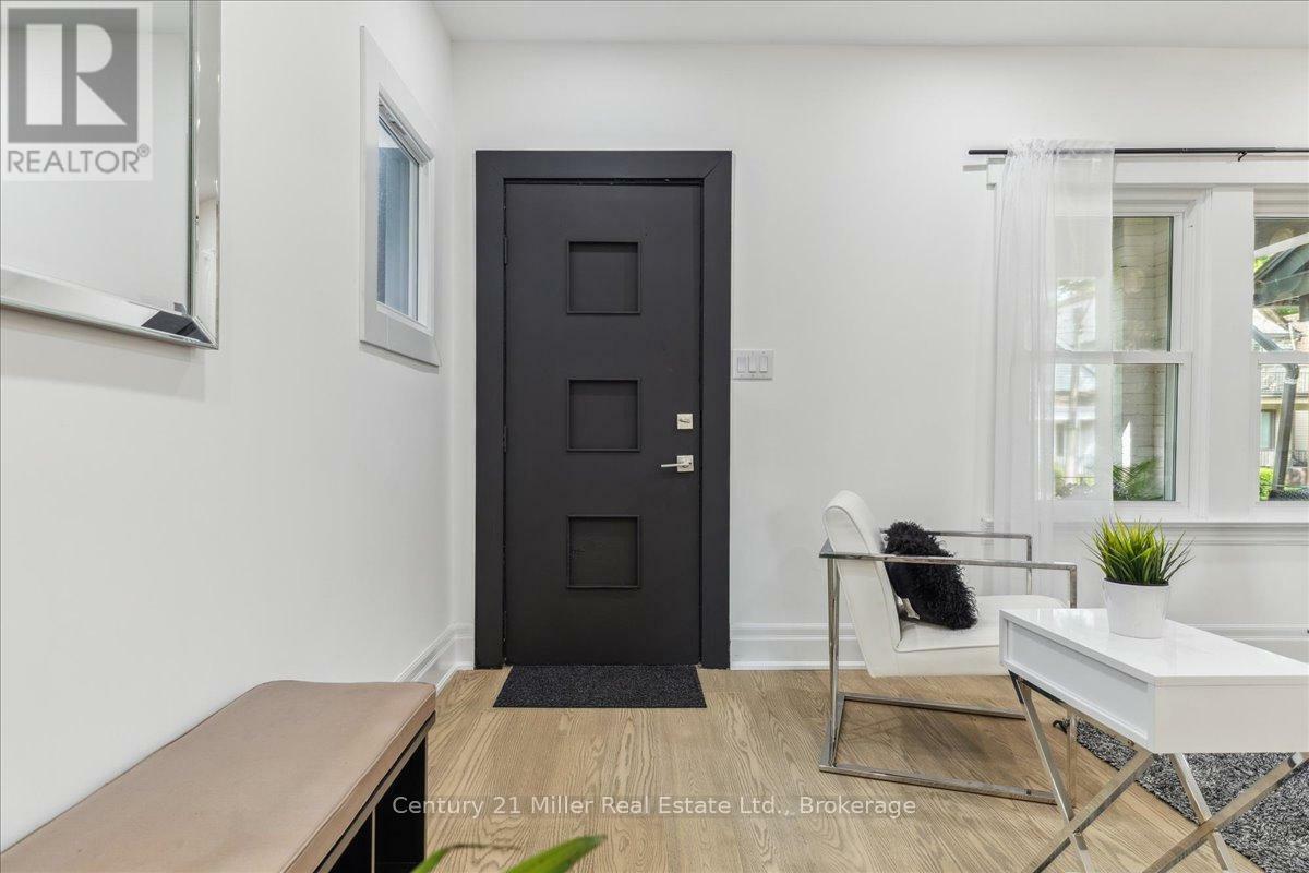 Property Photo: 237 Balmoral Avenue North ON L8L 7S1