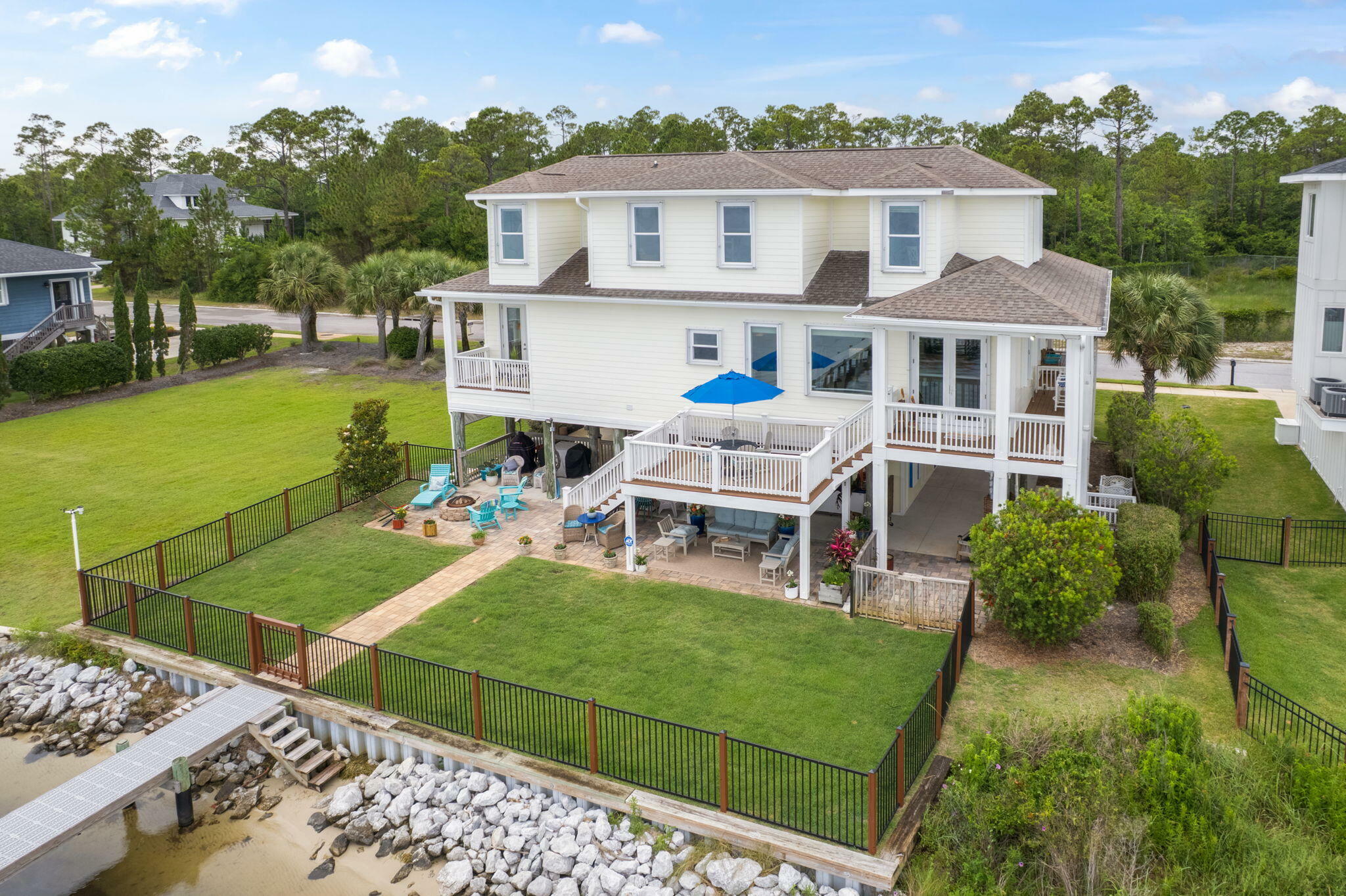 Property Photo: 6013 Emerald Sound Drive FL 32563