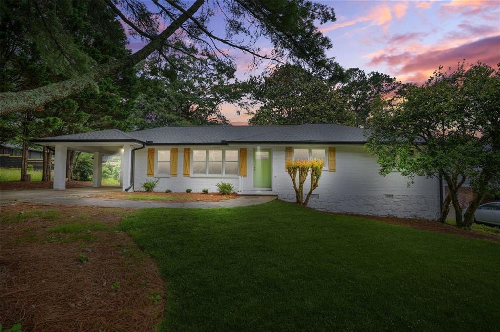 Property Photo: 4188 Fontana Court GA 30084