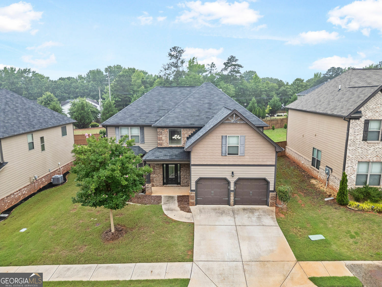 Property Photo: 212 Jetta Circle GA 30253