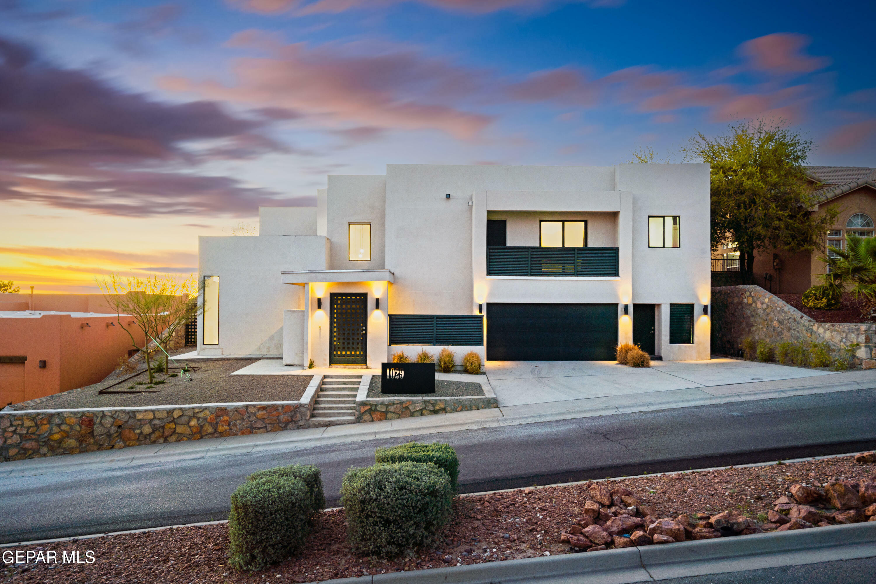 1029 Calle Parque Drive  El Paso TX 79912 photo