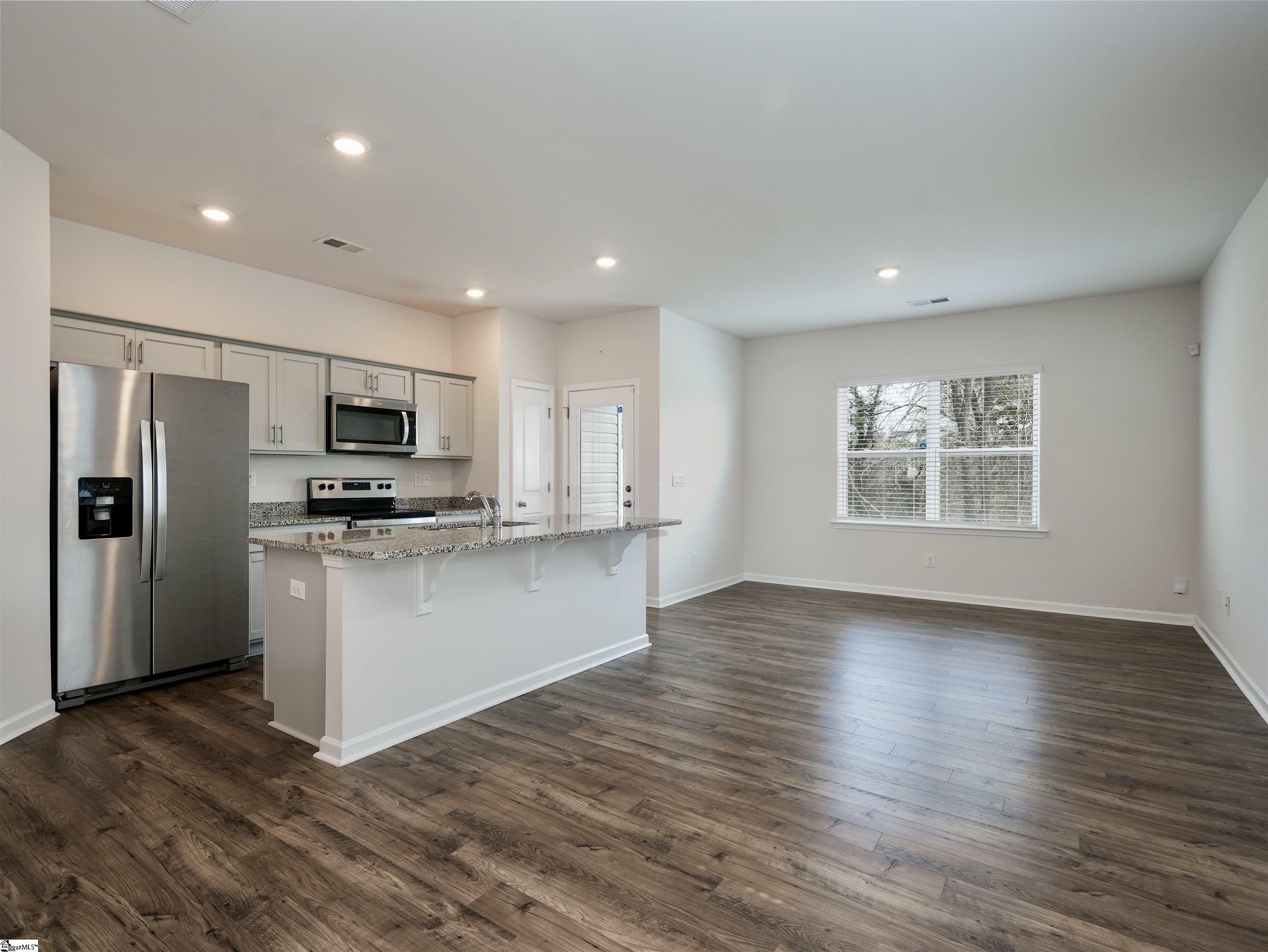 Property Photo: 107 Sunriff Court SC 29651