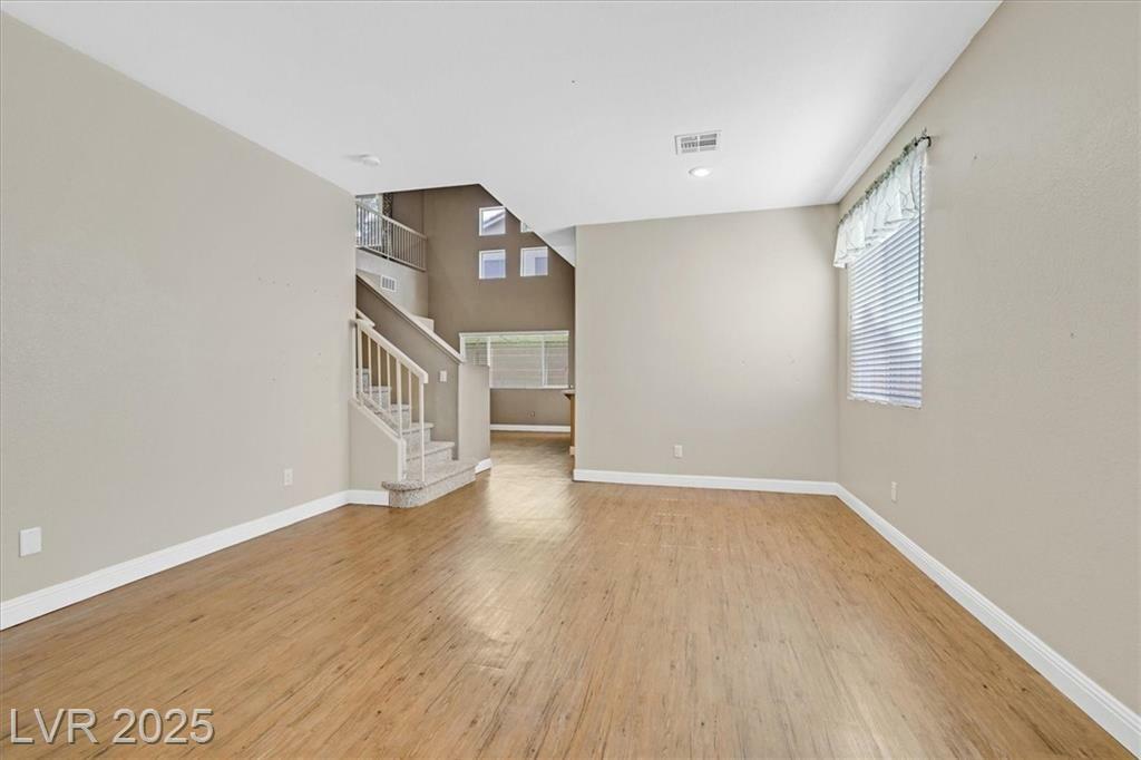 Property Photo: 927 Clear Diamond Avenue NV 89123