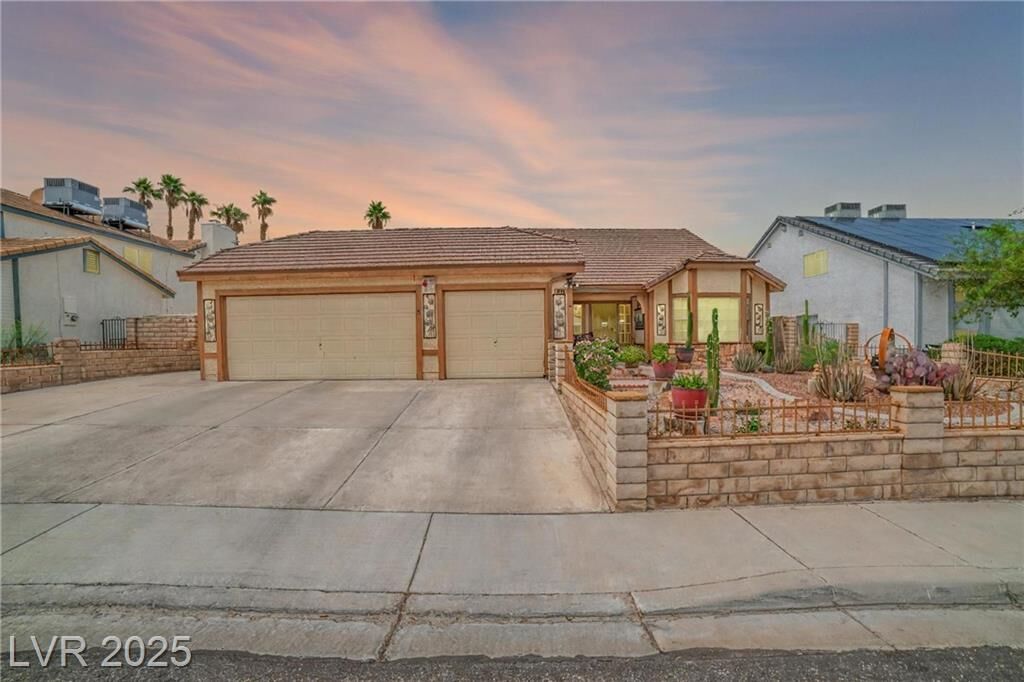Property Photo: 6508 Peppermill Drive NV 89146